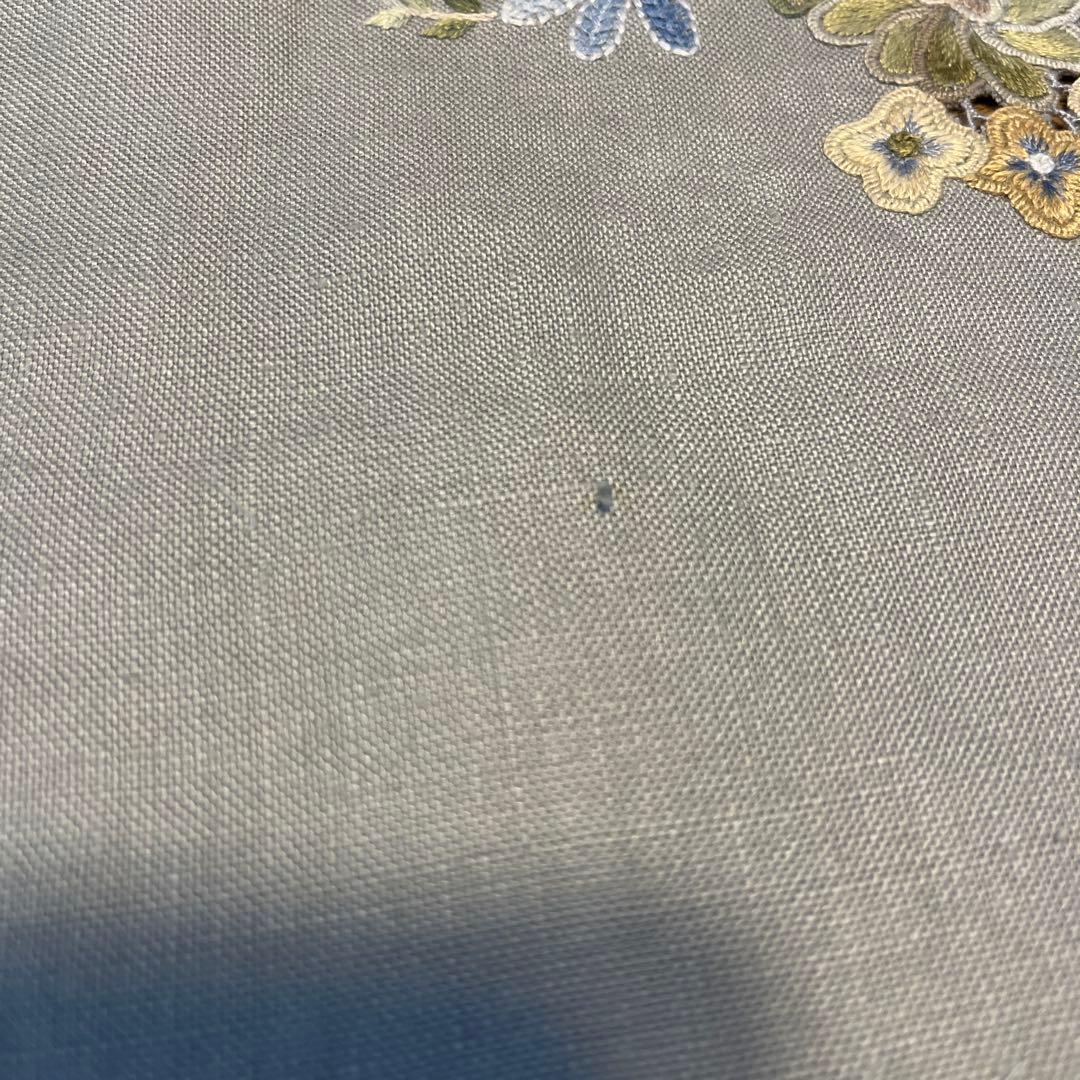 戸塚刺繍作品　テーブルクロス 花かご
