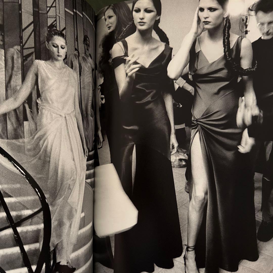 アート・デザイン・音楽 Mario Testino Front Row Back Stage