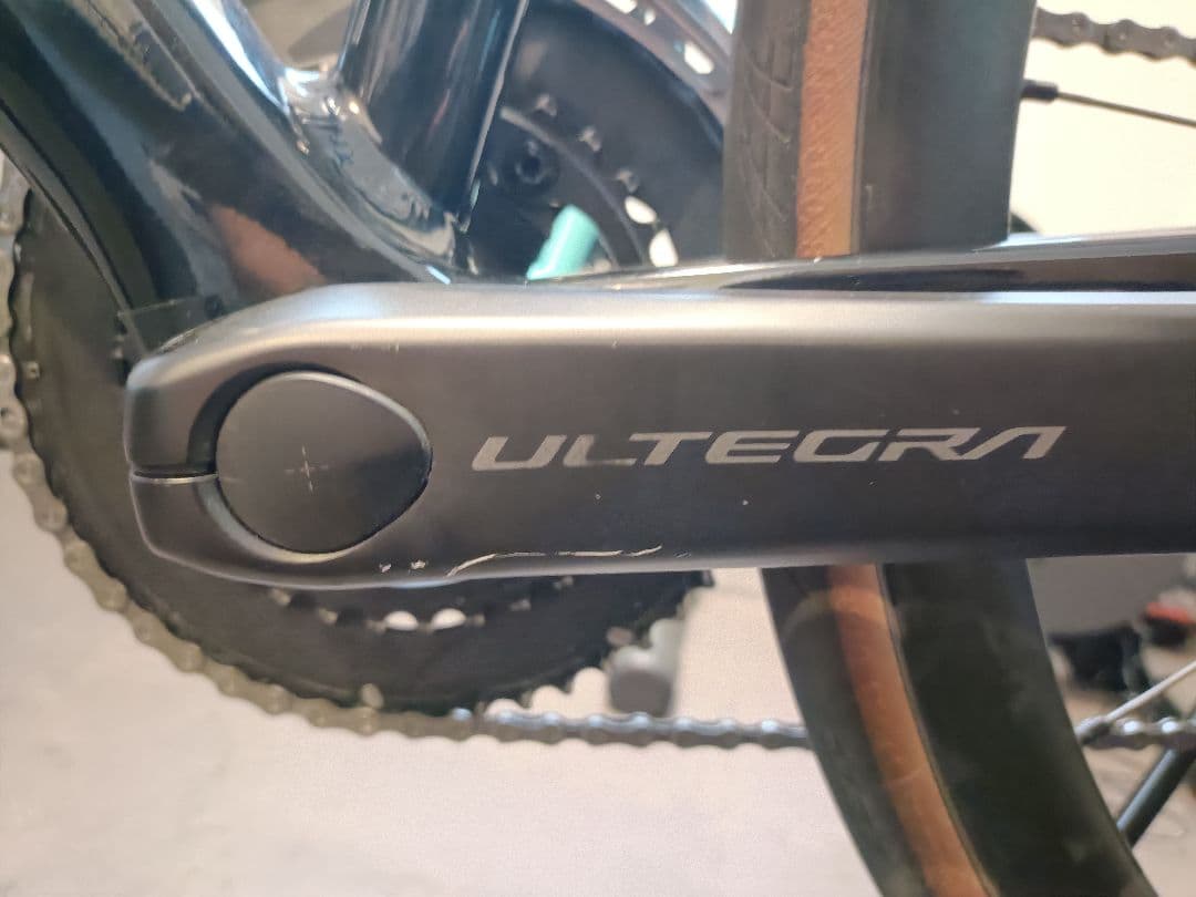 パーツ SHIMANO FC-R8100-P