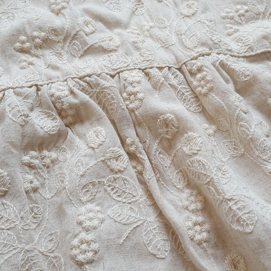 新品　napla ハートマーケット☆総刺繍ギャザーワンピース