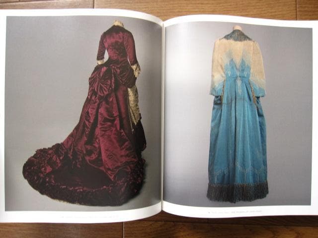 Paris Haute Couture　パリ　オートクチュール