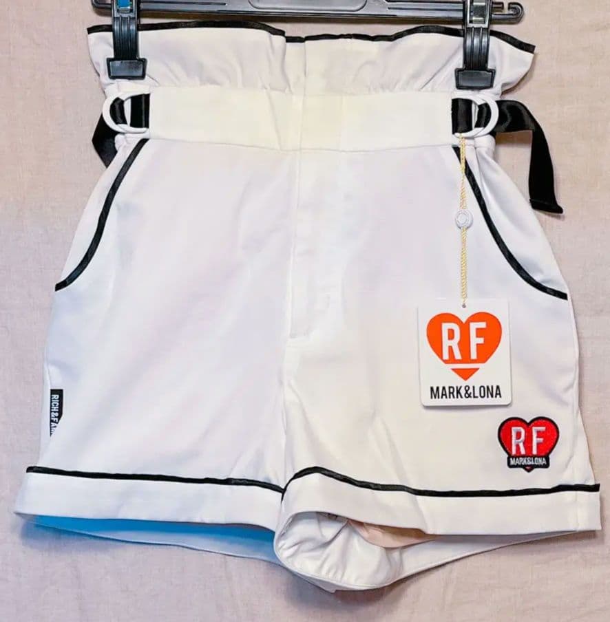 MARK&LONA 新品タグ付きキュロット 完売品 シリーズRF
RMC0153