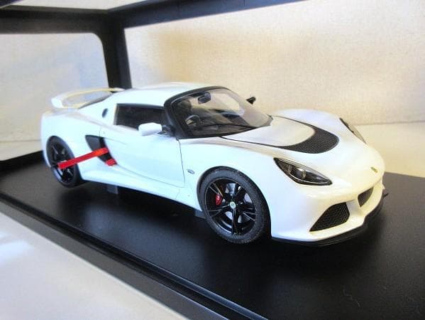 やまごんさん専用 AUTOart (1/18) ロータス Exige S