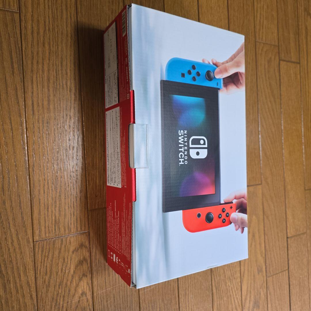 Nintendo Switch ネオンブルー/ネオンレッド 本体+ポーチ