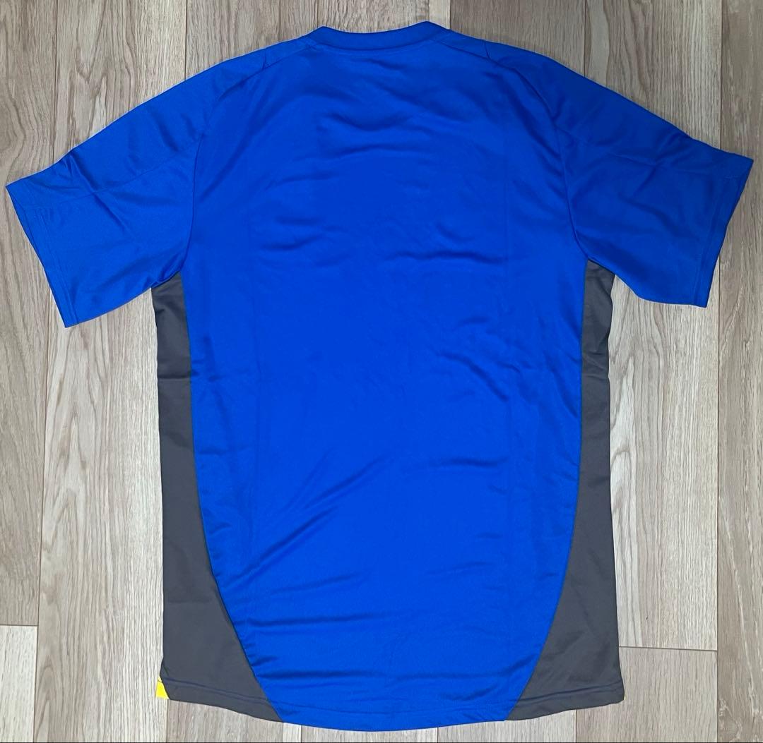 adidas リーズユナイテッド　サッカー　トレーニングシャツ　プラシャツ　新品