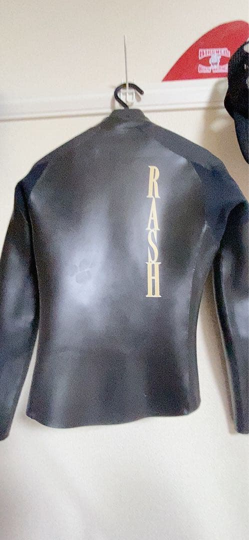 RASH WETSUITS ラッシュ　ウェットスーツ