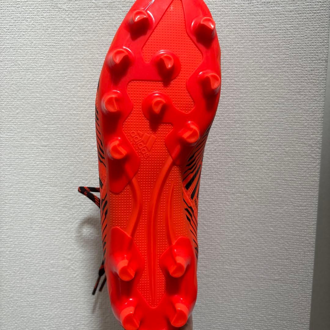 adidasサッカースパイク ネメシス