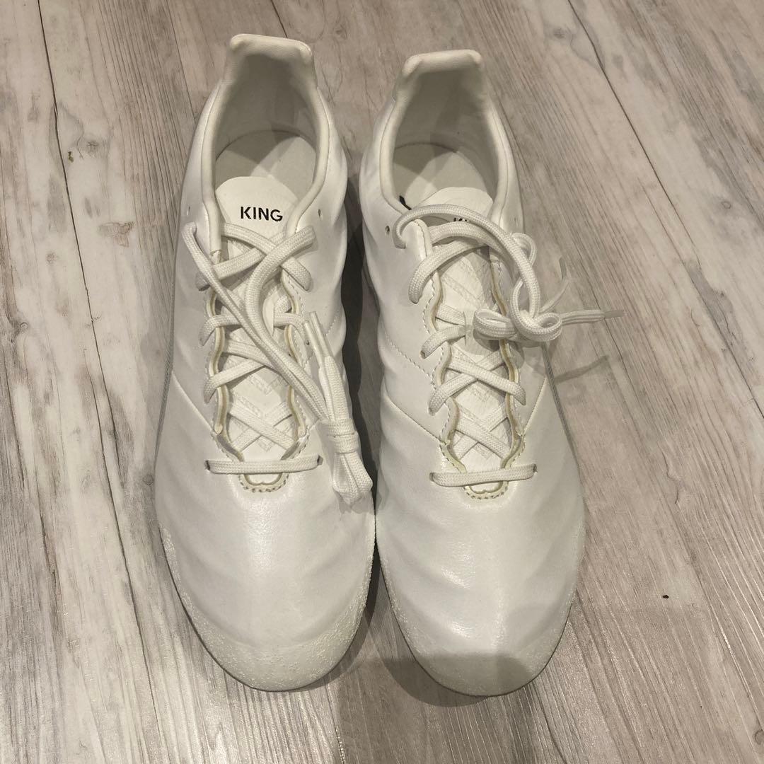 お値下げしました　PUMA KINGプロHG/AG 27cm