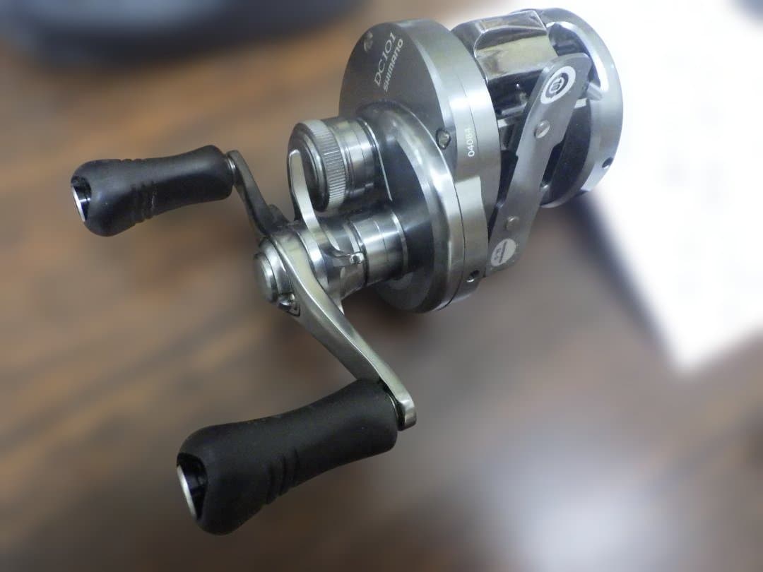 リール SHIMANO CALCUTTA CONQUEST DC 101