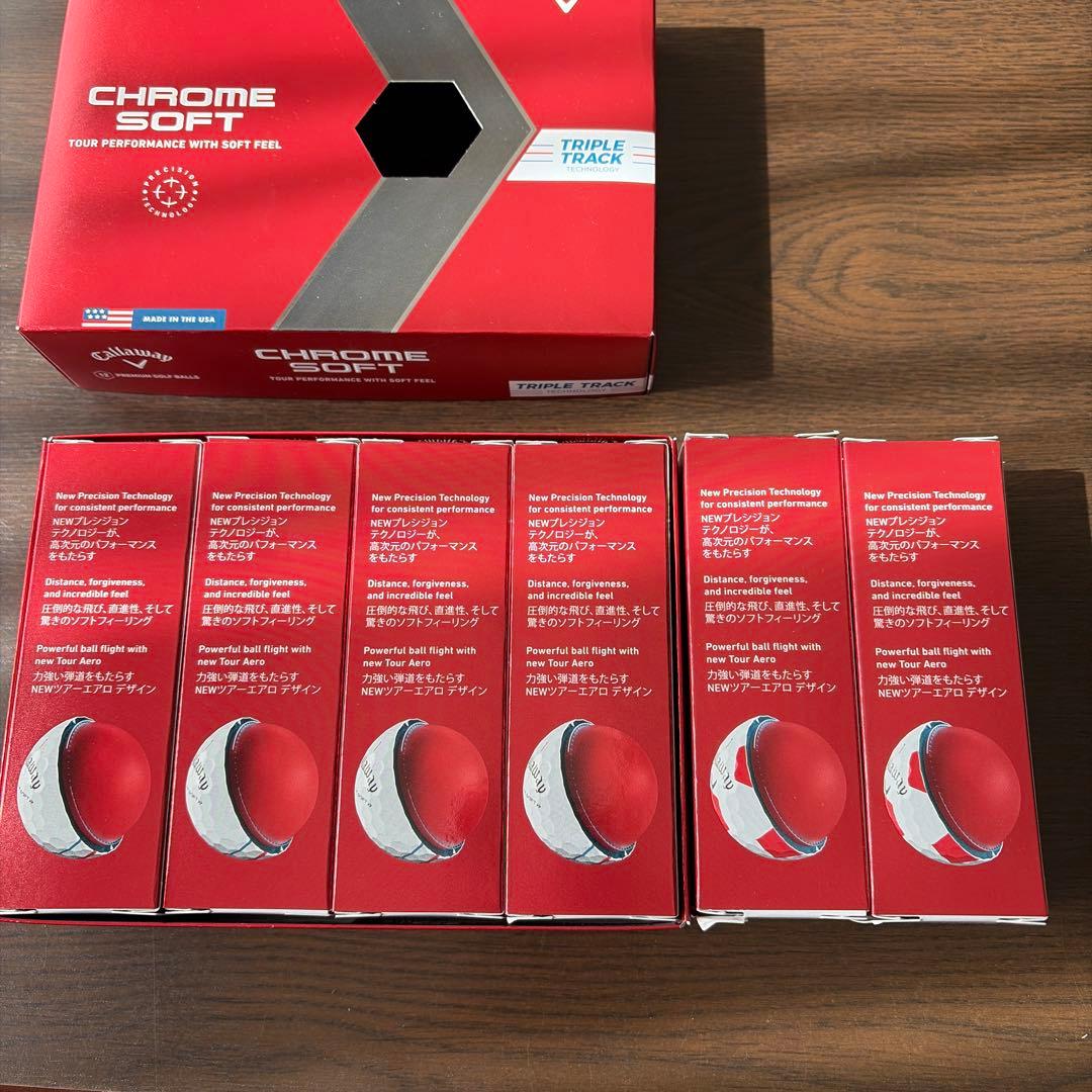 Callaway Chrome Soft 1ダース&サッカーボール柄2スリーブ