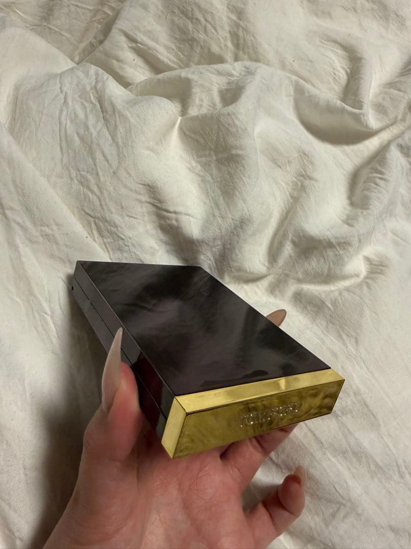 TOM FORD アイカラー クォード インソレント ローズ