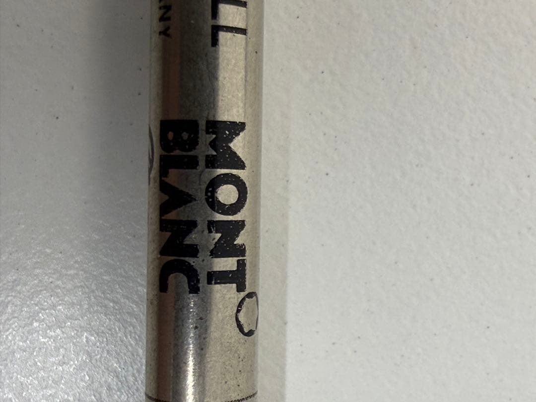 Montblanc ボールペン　スターウォーカー黒　替芯付き　☆