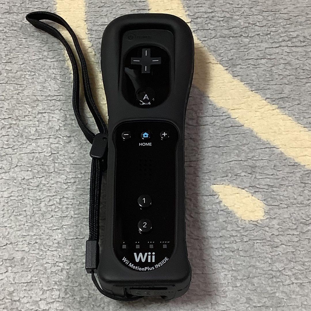 Wii本体 (クロ) Wiiリモコンプラス同梱) (RVL-S-KAAH)