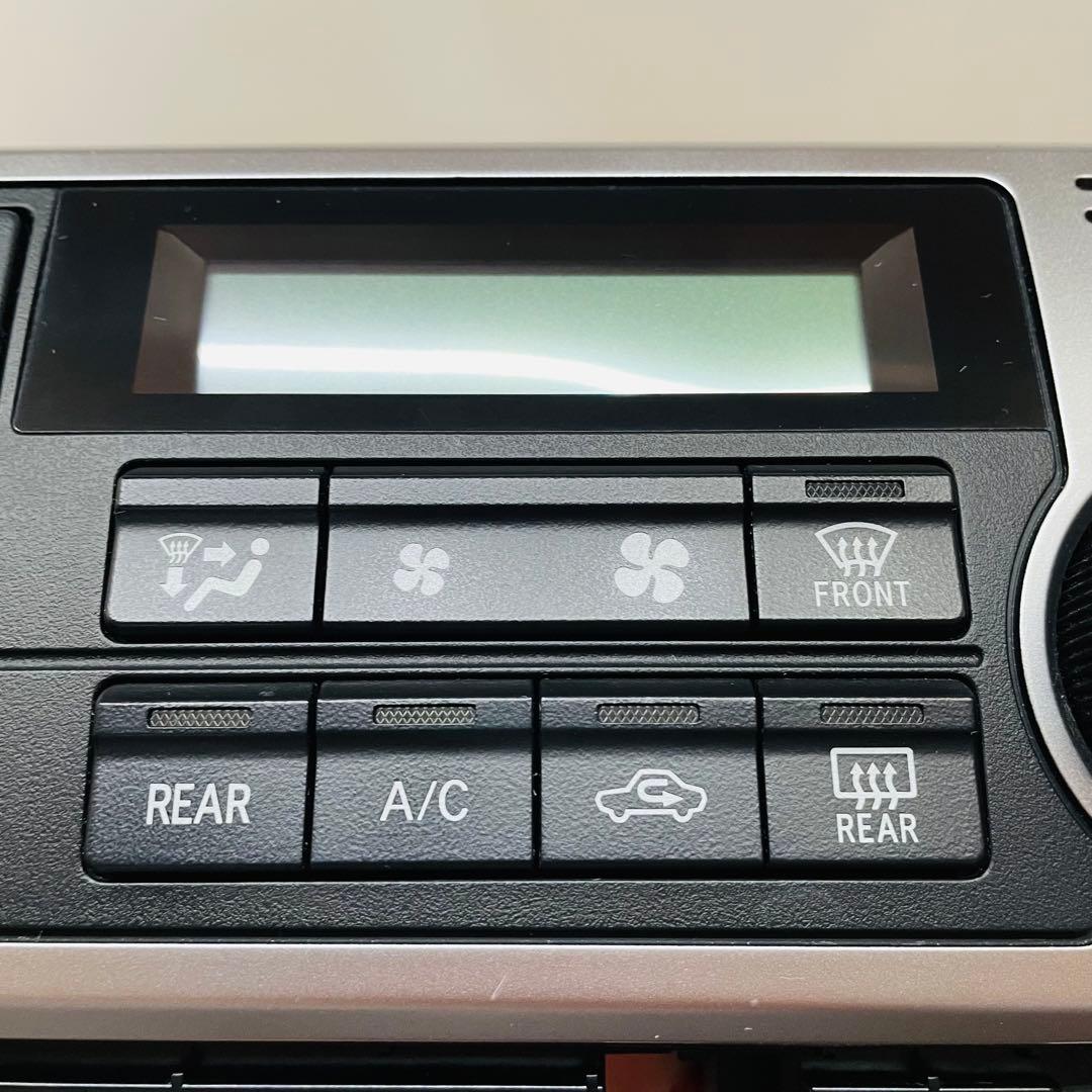週末割【送料込】ハイエース200系　LED打ち替え済み　エアコンスイッチパネル