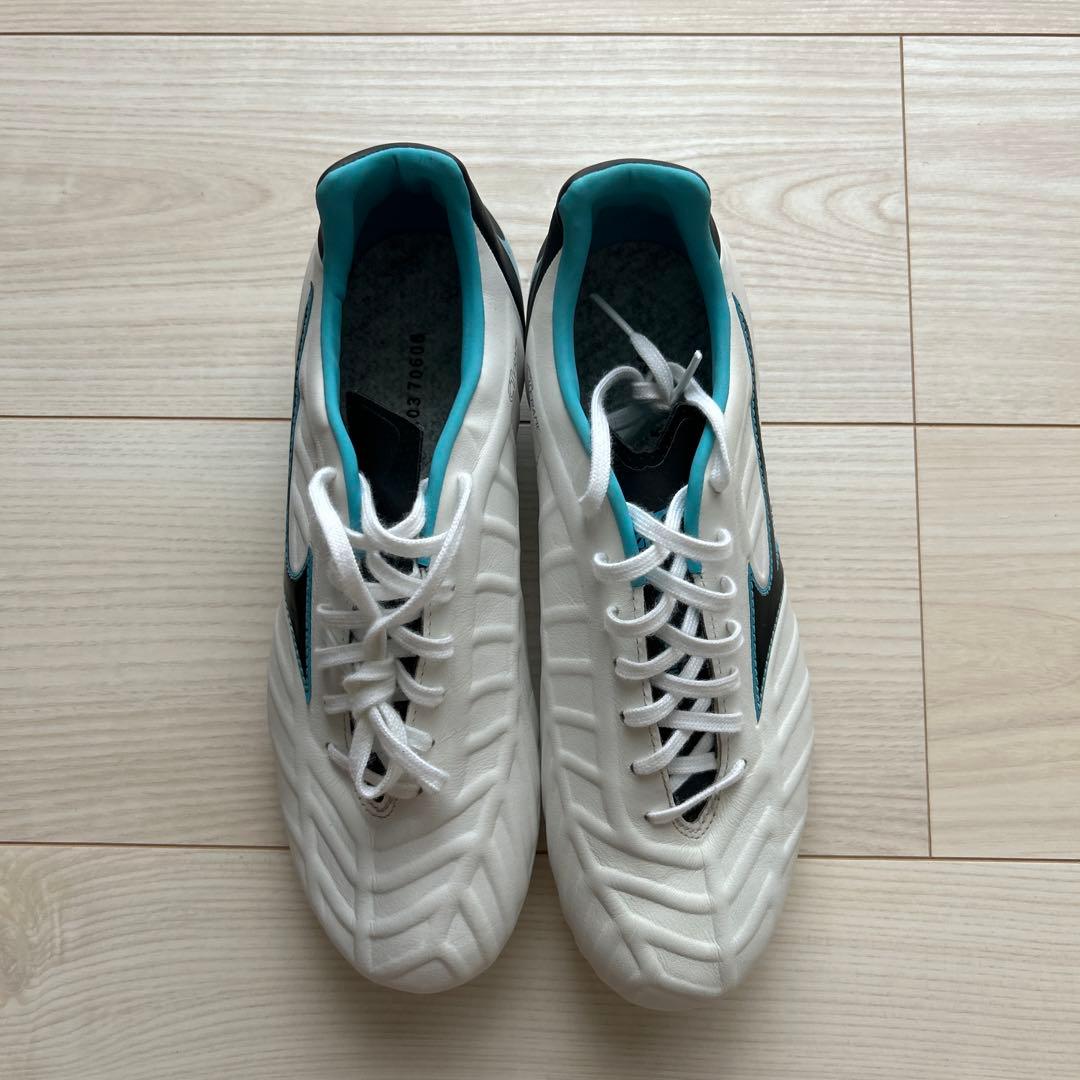 MIZUNO REBULA V1 25㎝