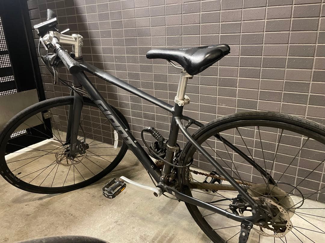 GIANT ESCAPE R DISC 2021年モデル