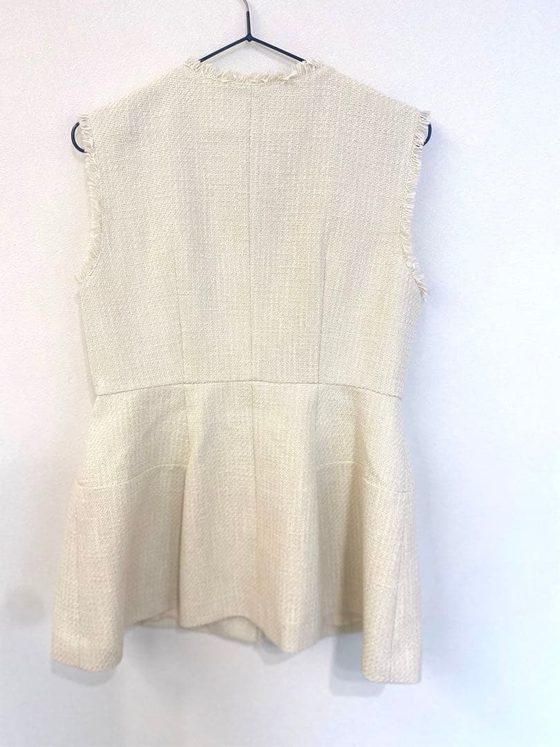 NATURAL BEAUTY BASIC ツイードペプラムジレ