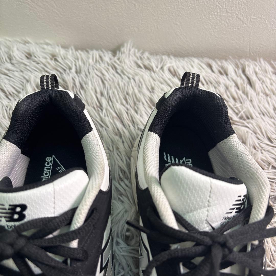 【美品】New Balance ゴルフシューズ 27㎝　ホワイト/ブラック