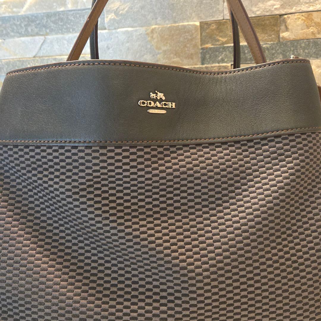 美品　COACH　コーチ　エクスプローテッド　トートバッグ　ハンドバッグ　レザー