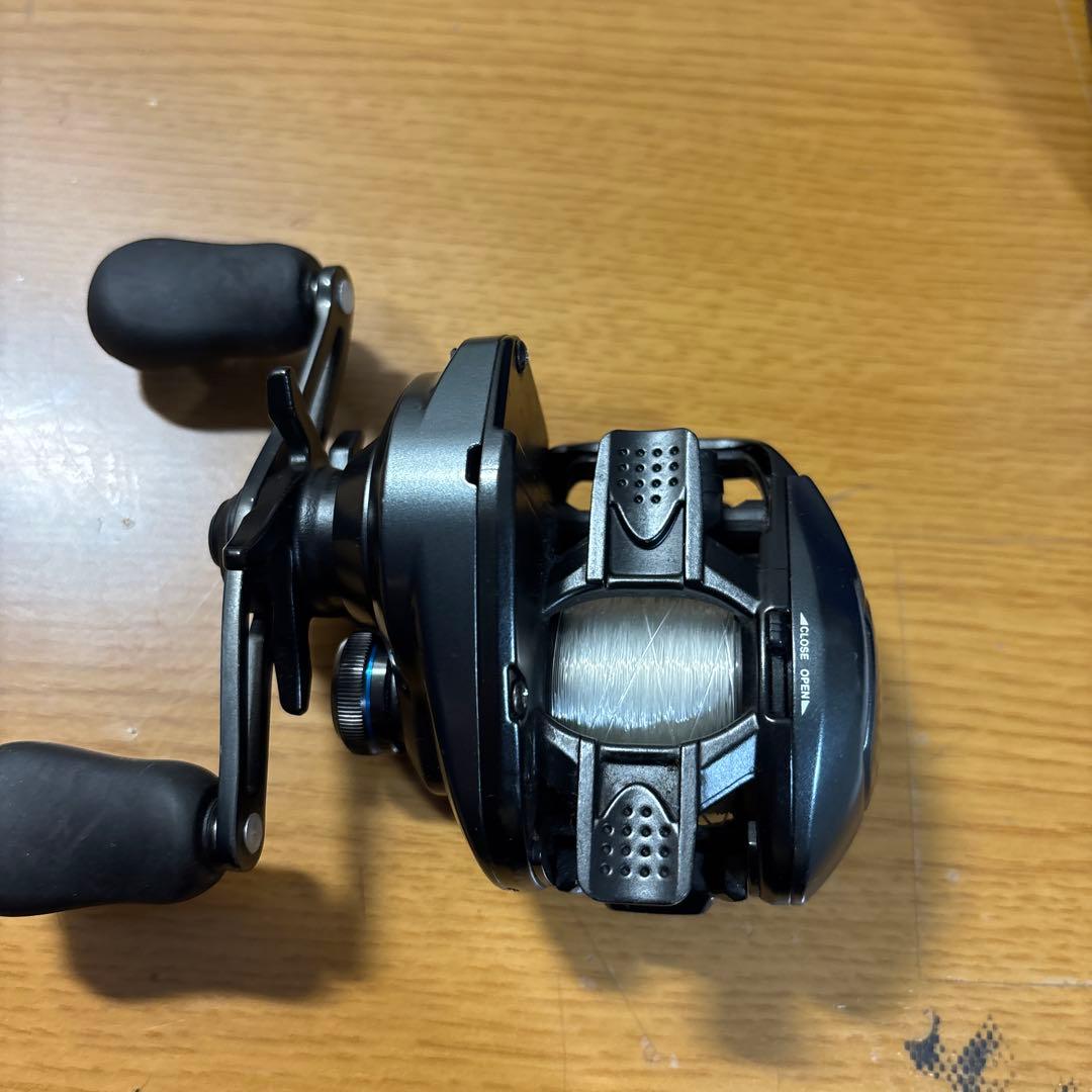 SLX MGL 70HGシマノ、箱付き