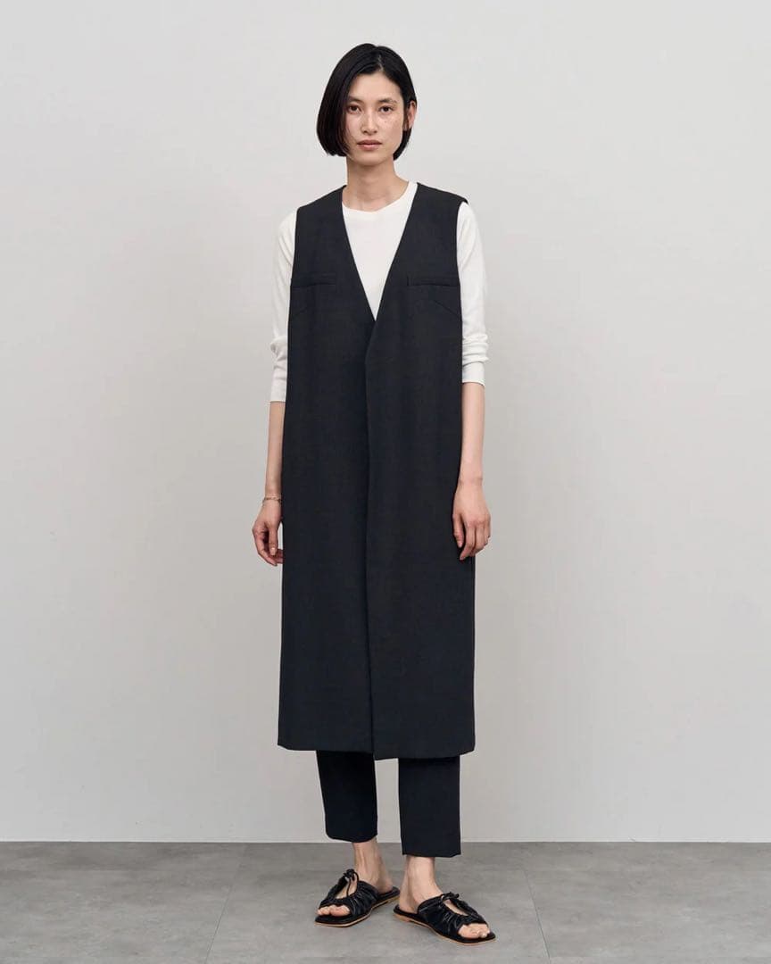 美品！完売品！ SOEJU ソージュ ウールライクロングジレ チャコール