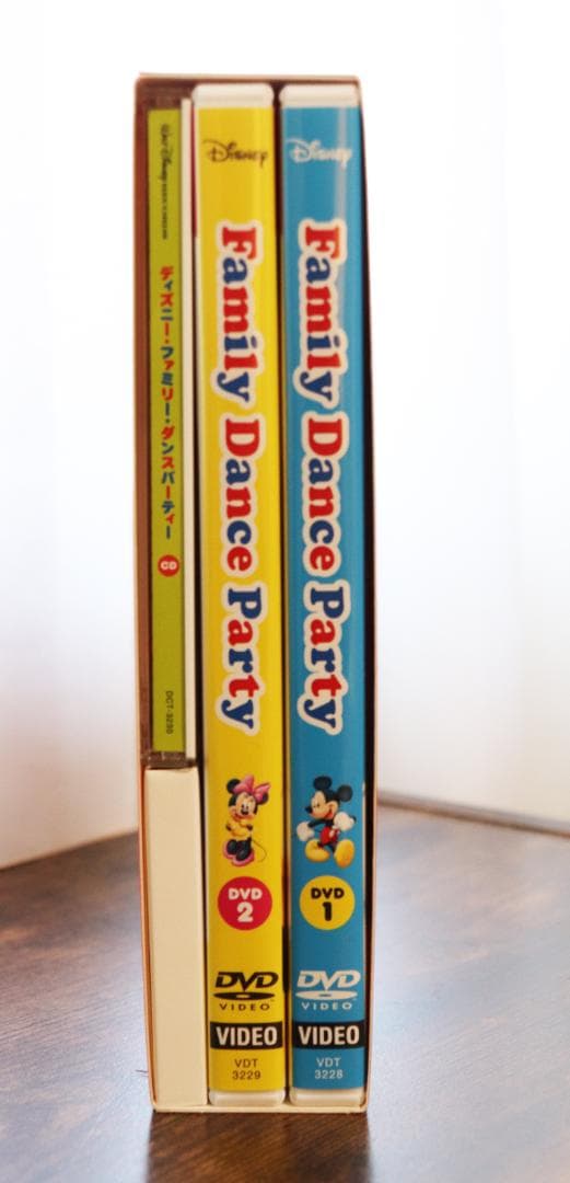 【美品】★DWE★ Disney Family Dance Party