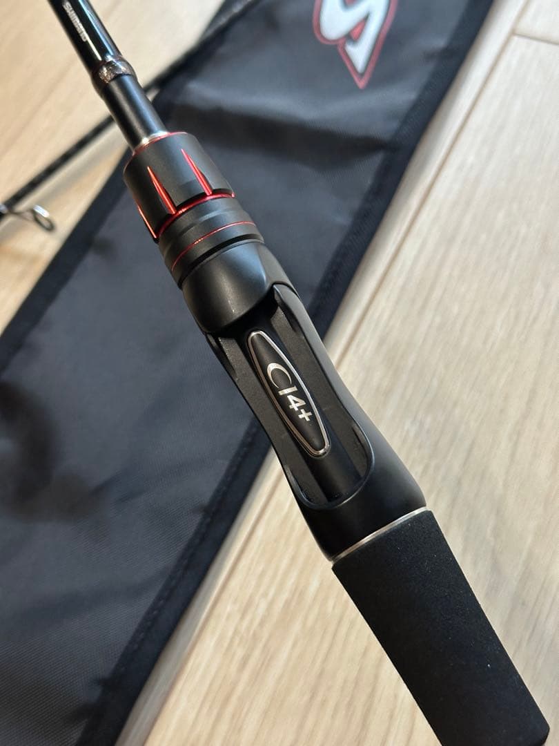 美品 シマノ ZODIAS 264L-2 HI-POWER バスロッド