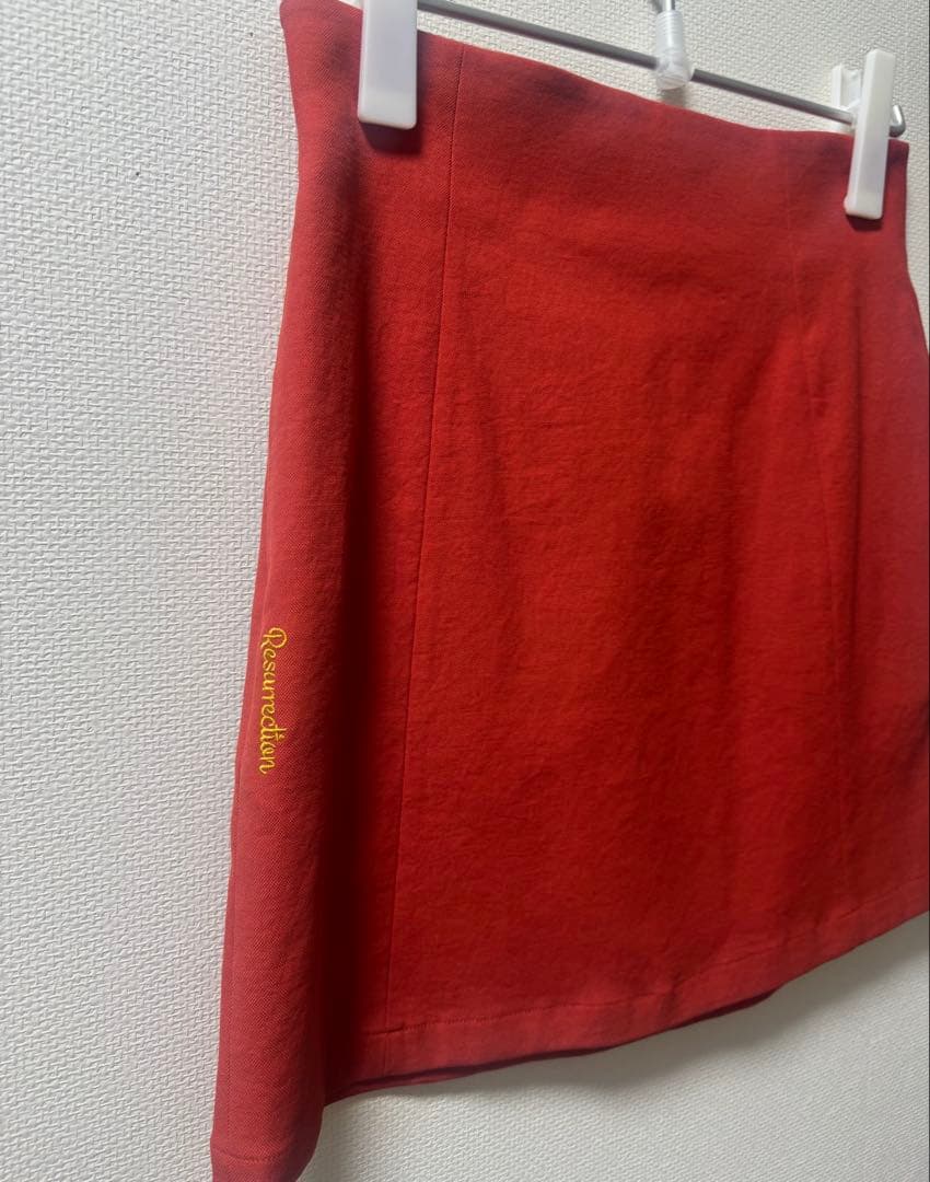 レザレクション♡スカート
