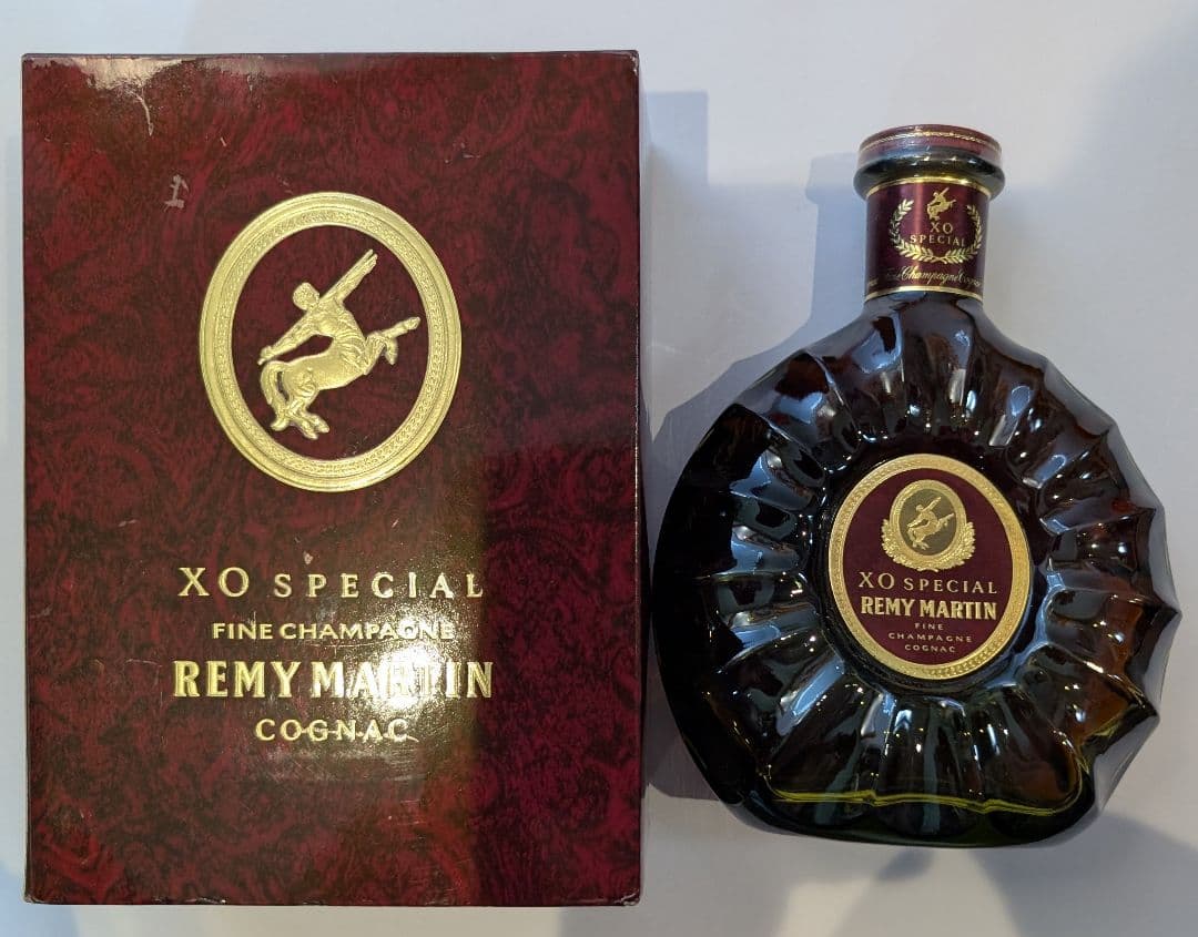 REMY MARTIN XO SPECIAL & NAPOLEON 2本セット