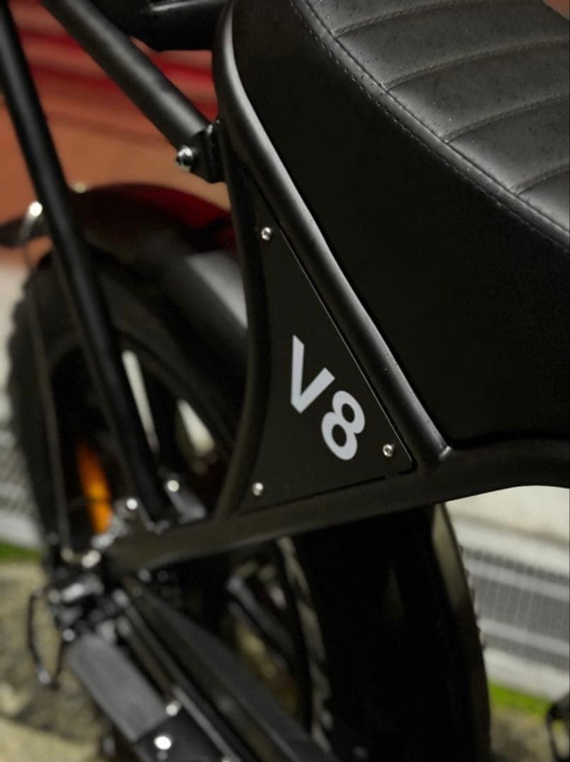 ブラック V8 電動アシスト自転車