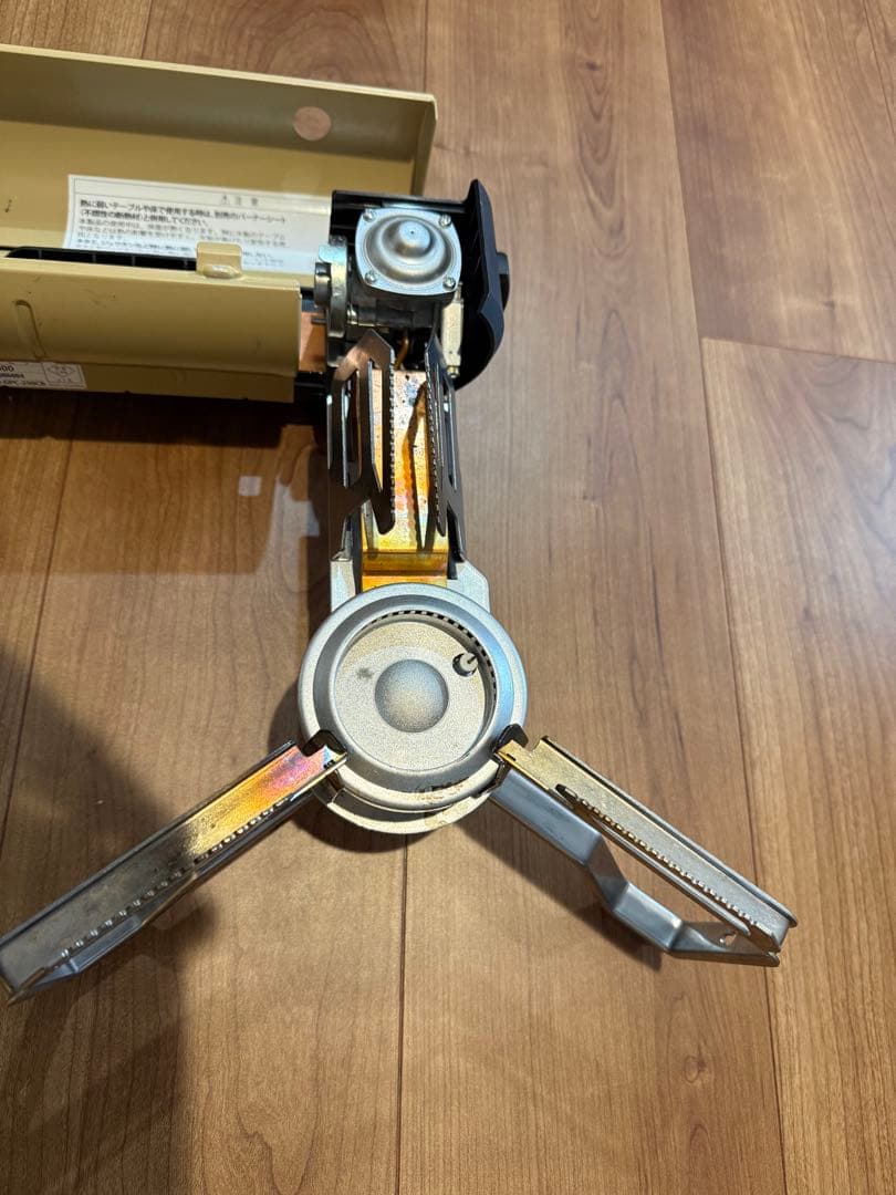 アウトドアカセットコンロ 折りたたみ式 ゴールド