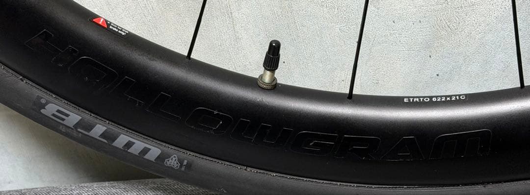 A*n様 HollowGram 45 KNØT Wheels(カーボンホイール)