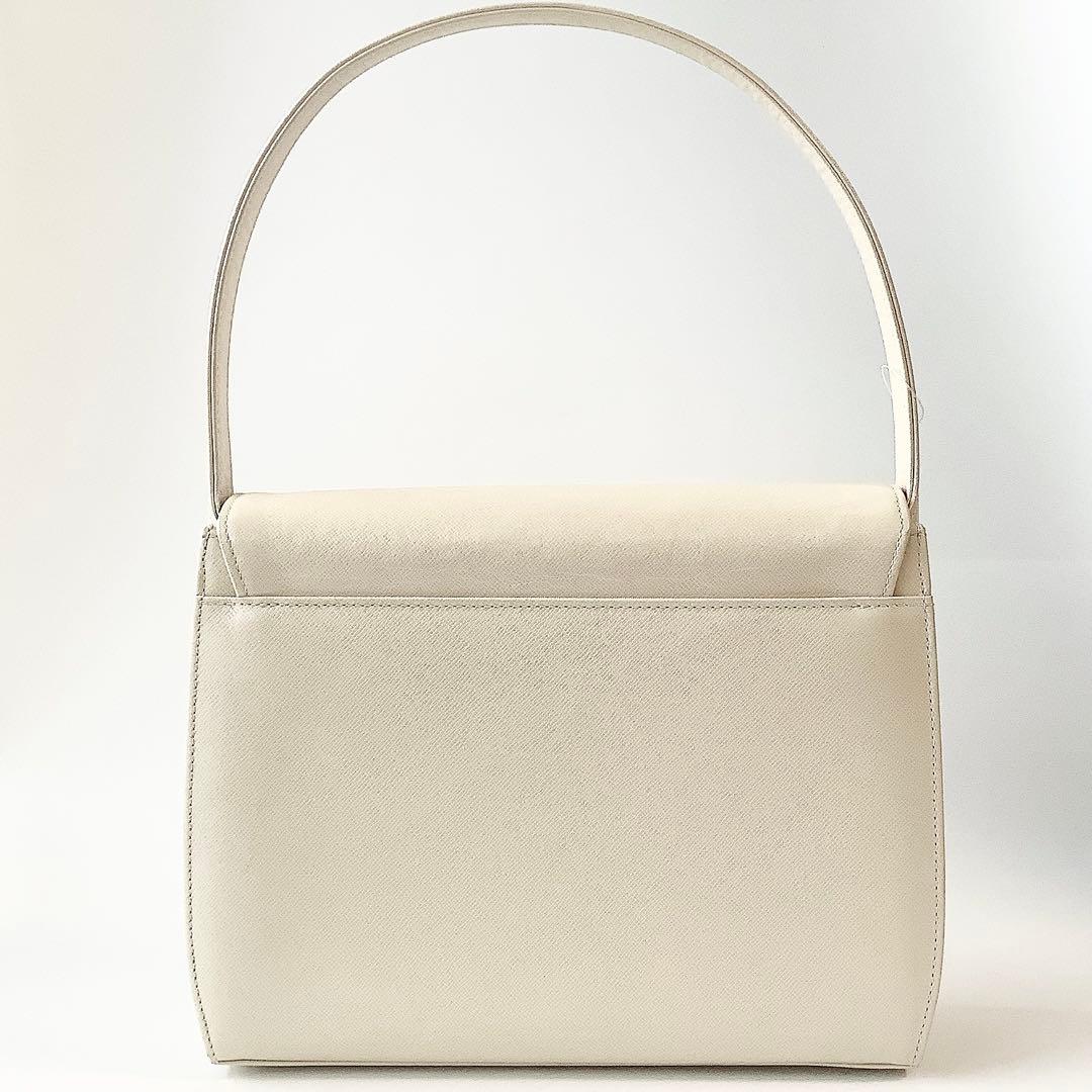 新品★U by ungaro★ユーバイウンガロフォーマルバッグ★オフホワイト白