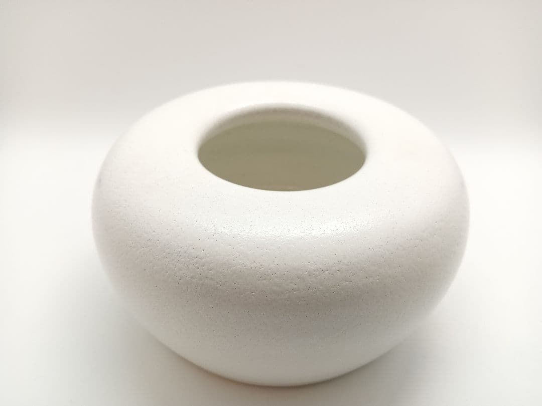 人間国宝　清水卯一　作　白釉器