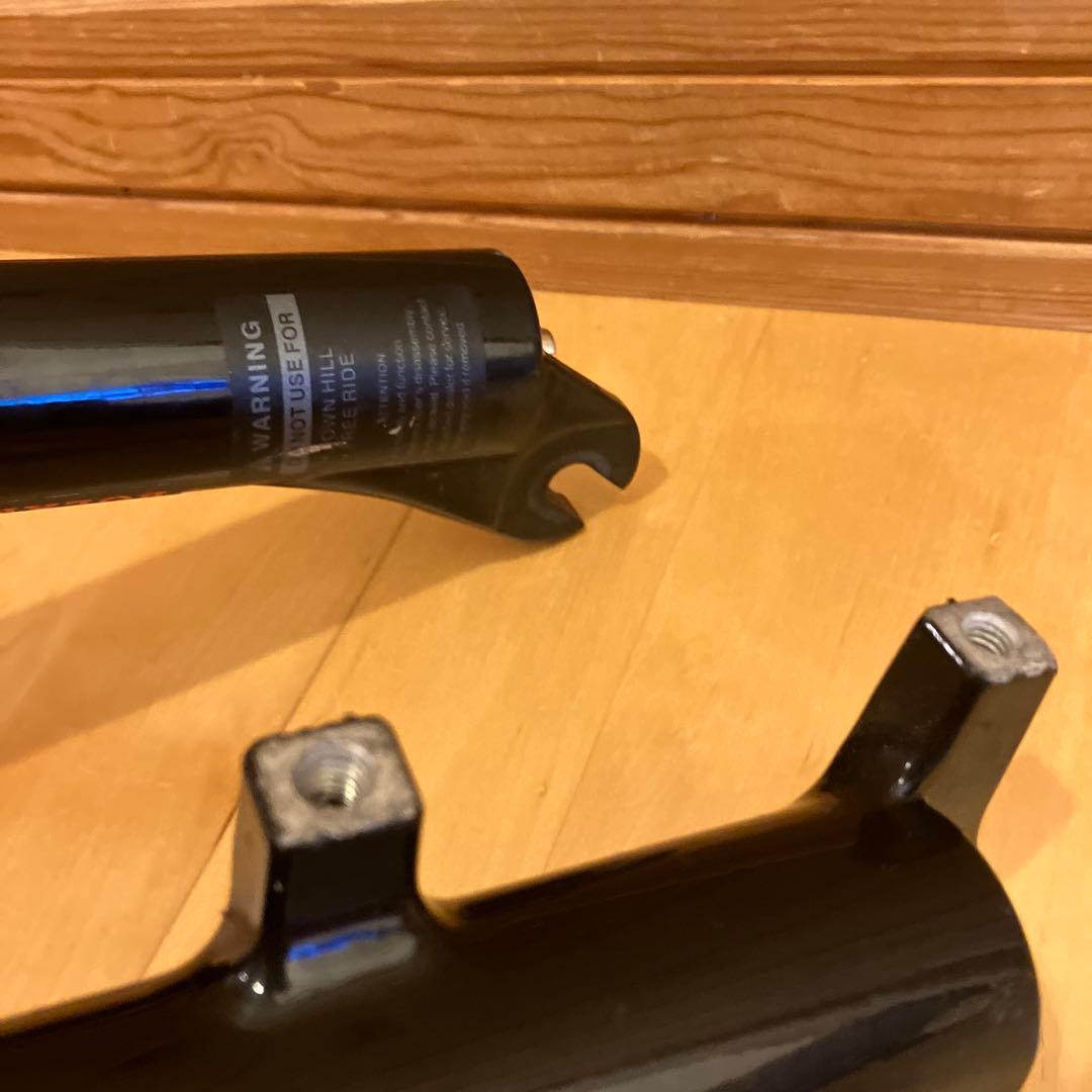 エアサスペンション 140mmトラベル