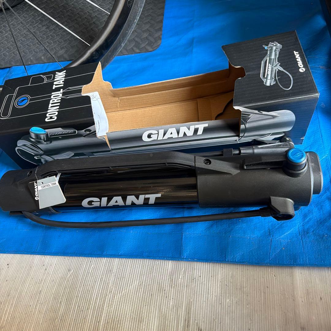 GIANT CONTROL TANK 自転車ポンプ