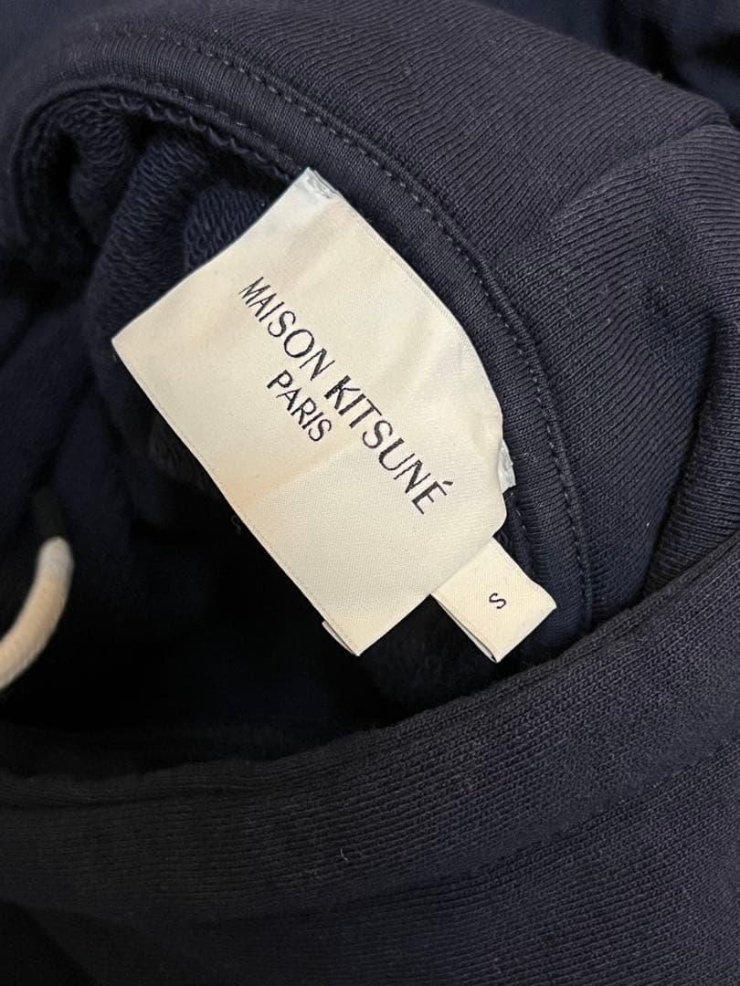 MAISON KITSUNE フードパーカー
