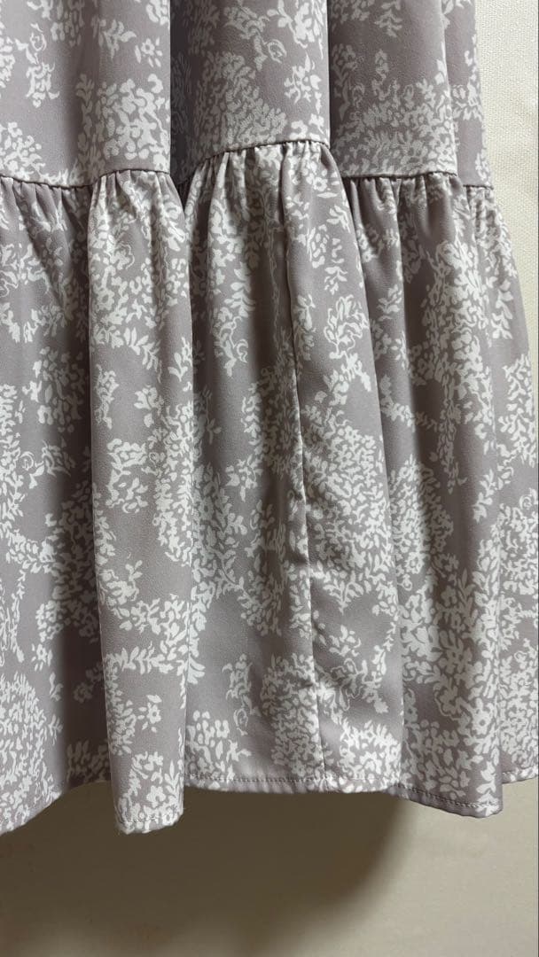 ワンピース herlipto Winter Floral Long-sleeve Dress