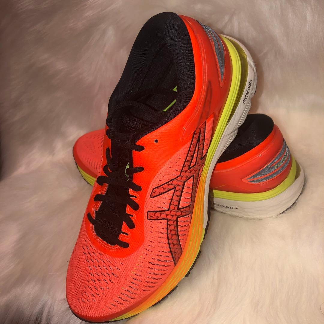 美品 ASICS アシックス ランニングシューズ ゲルカヤノ25 27.0cm