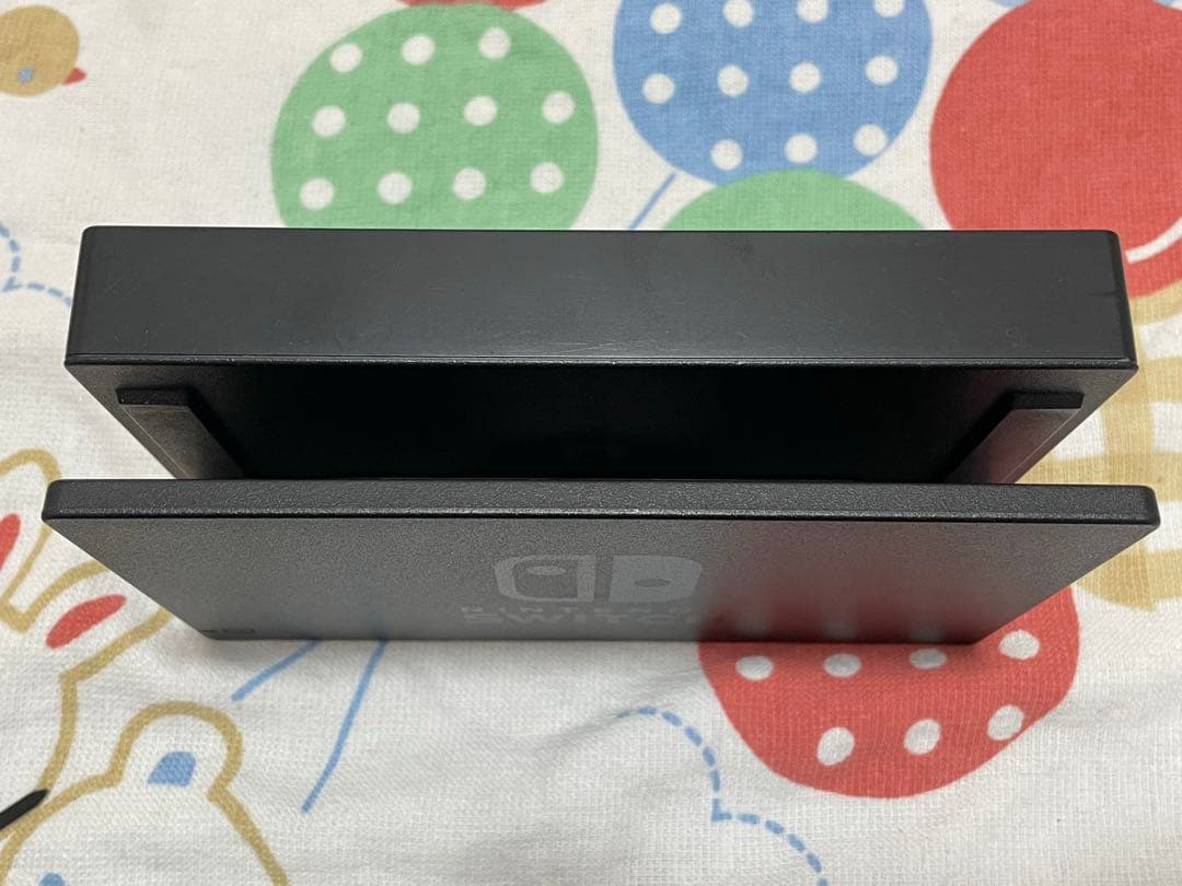 中古 Nintendo Switch 本体 箱付き