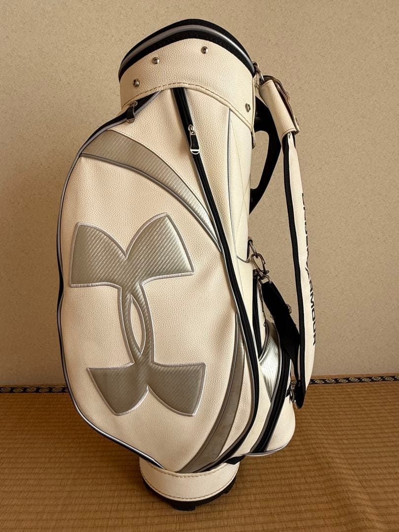Under Armour ゴルフバッグ ホワイト