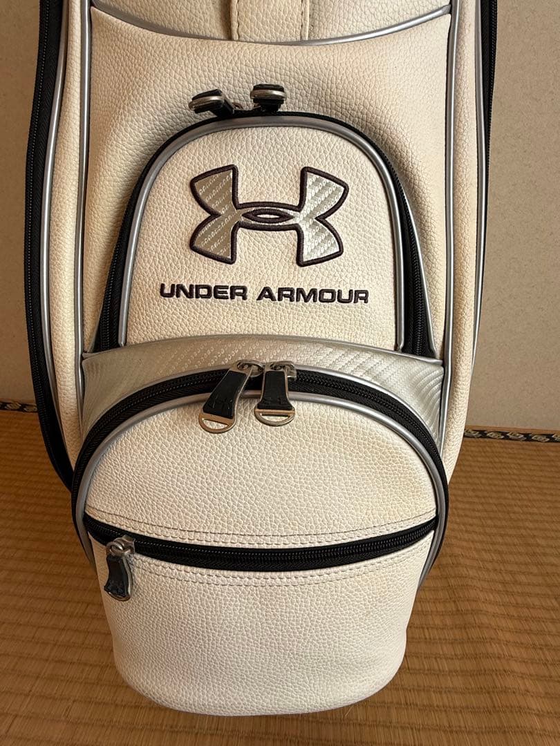 Under Armour ゴルフバッグ ホワイト