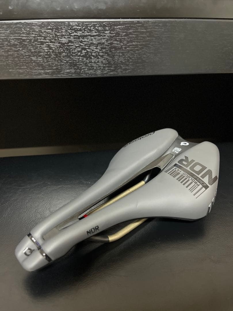 Prologo NDR サドル 143mm