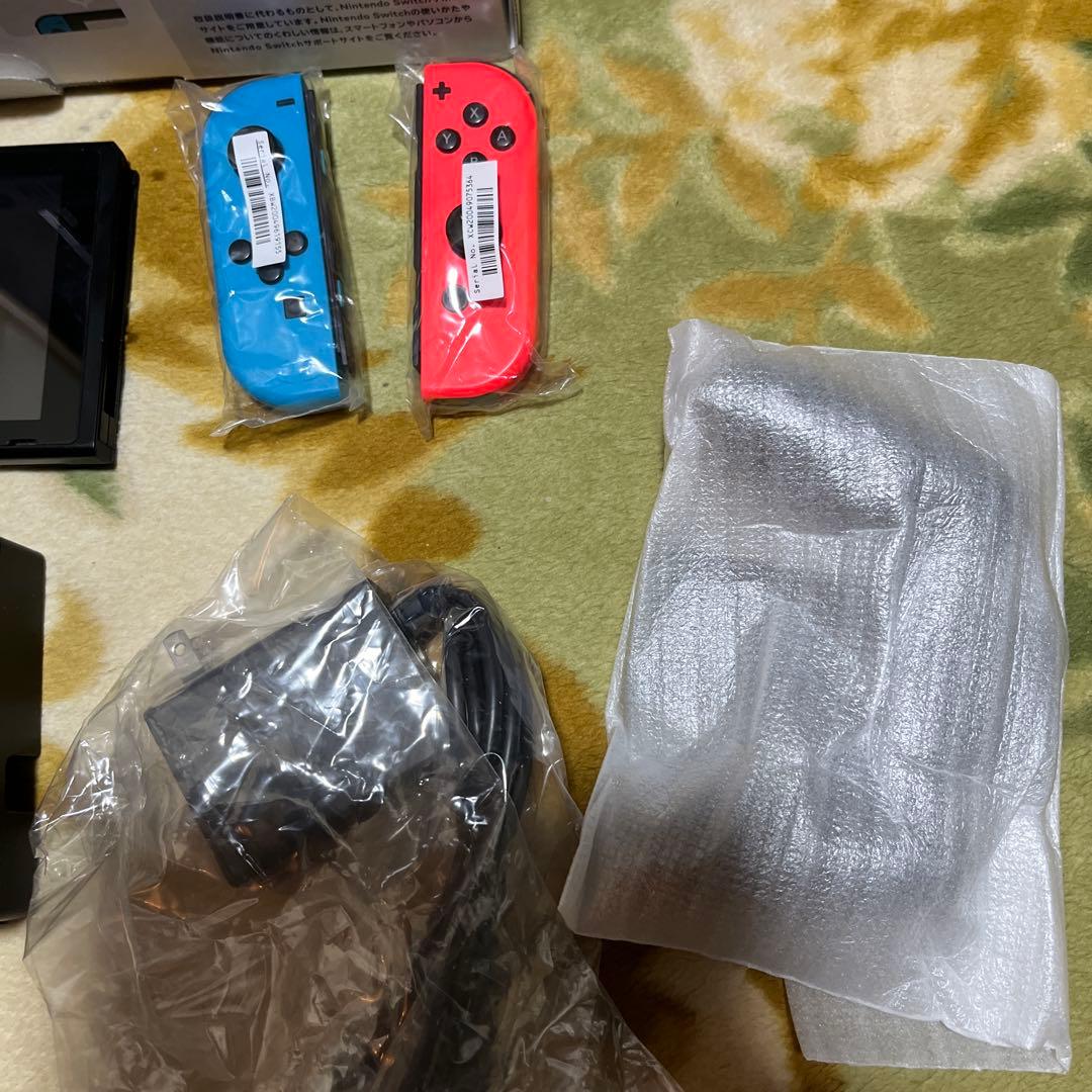 【ジャンク品】 Nintendo Switch本体と付属品