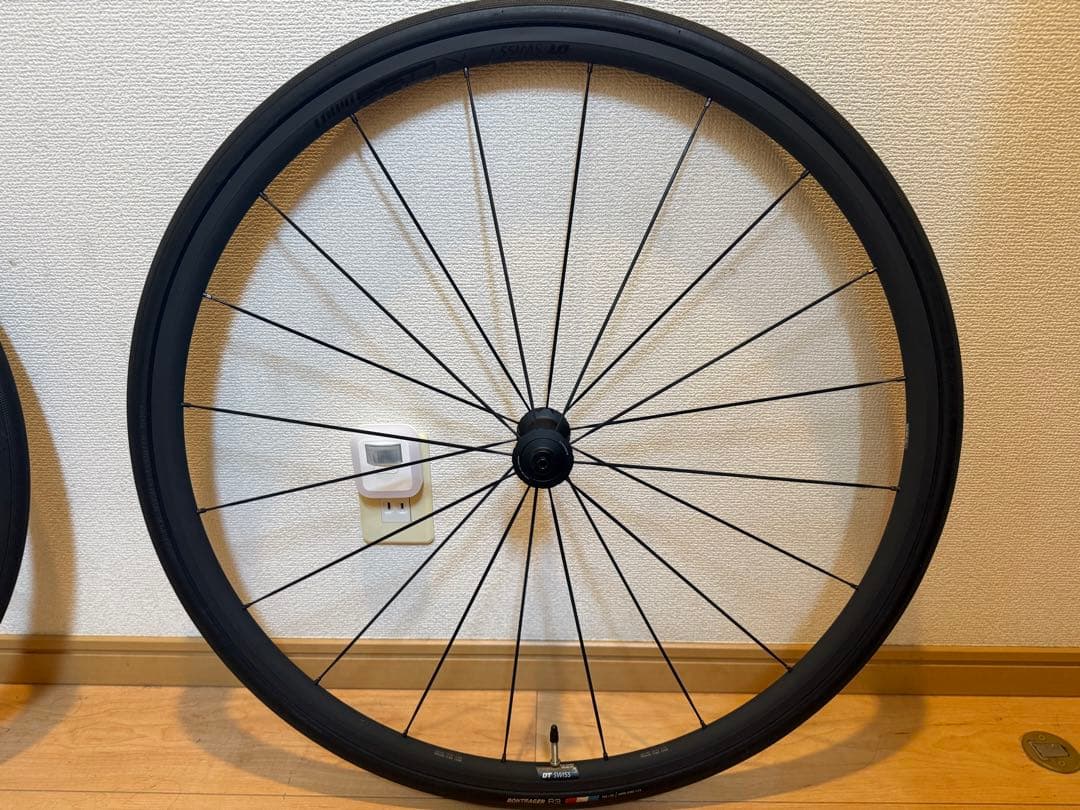 極上品　DT SWISS PR 1400 DICUT OXiC 21 ホイール