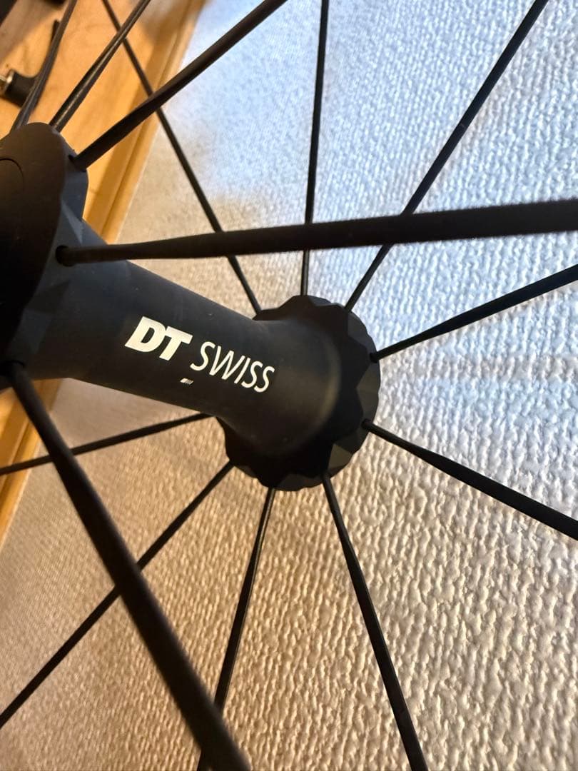 極上品　DT SWISS PR 1400 DICUT OXiC 21 ホイール