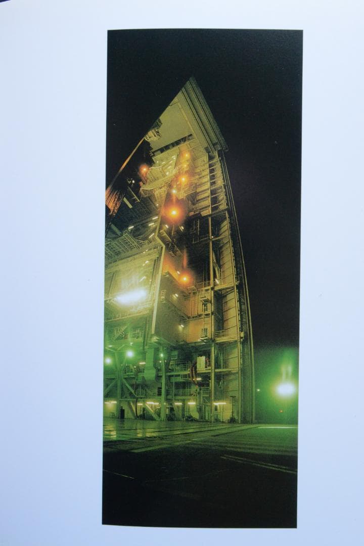 【この星　The Planet　野口里佳】帯付き　2004年初版