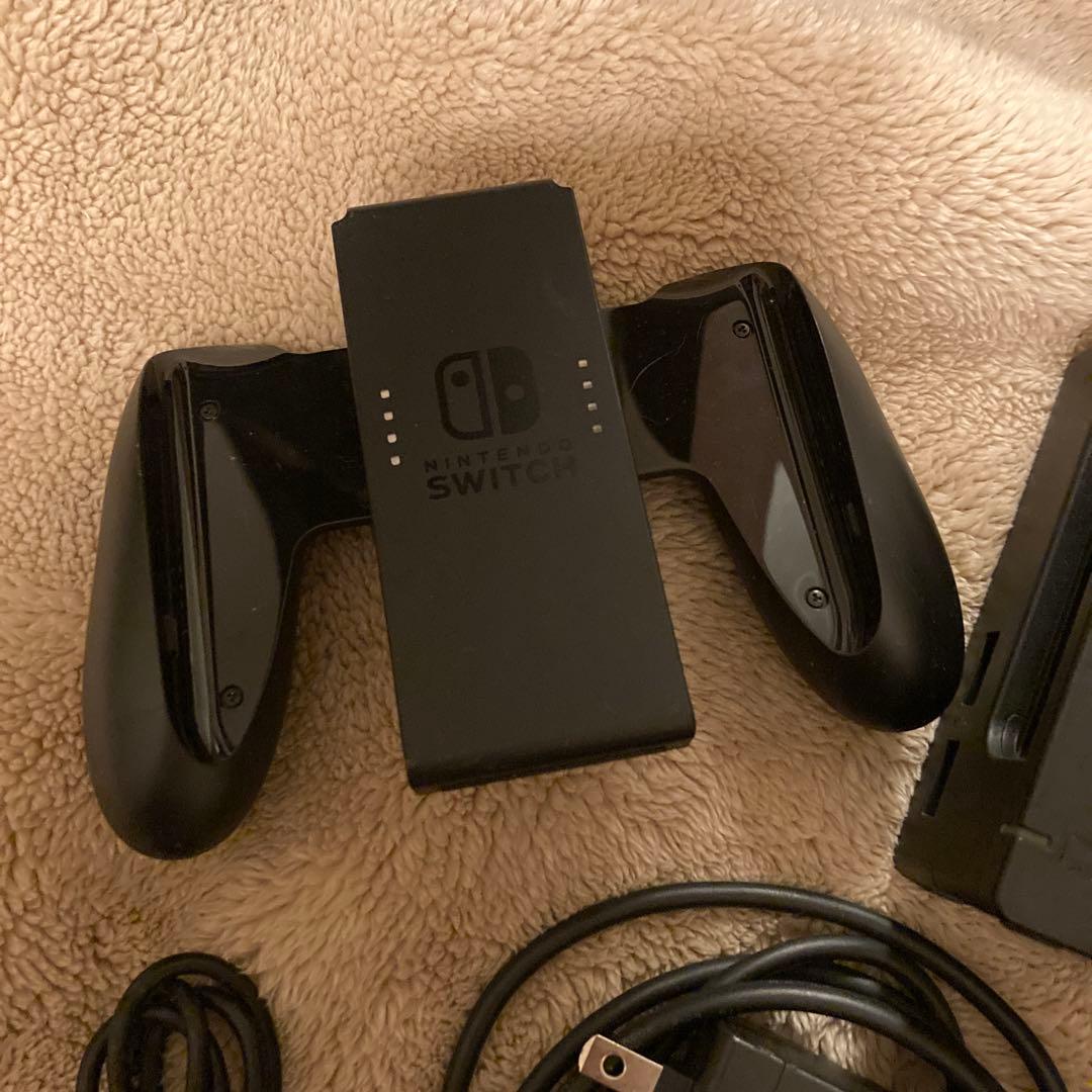 任天堂Switch 本体