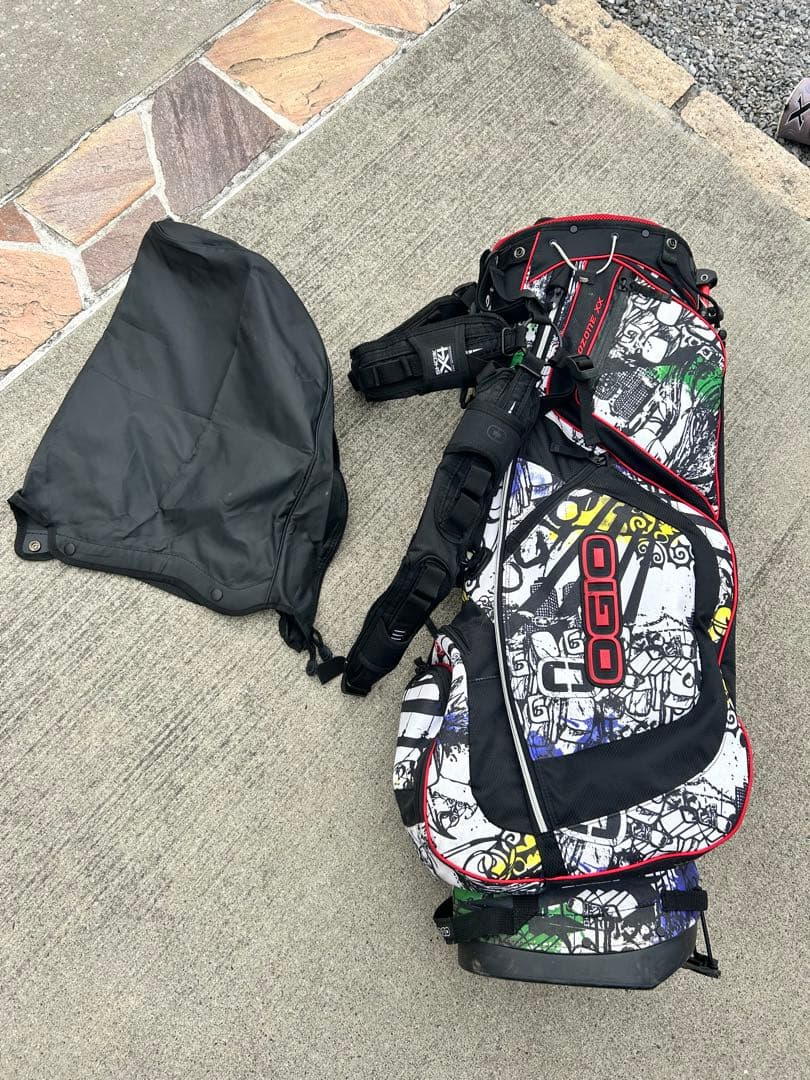 g*4様 OGIO オジオ OZONE XX 9.0型 アスリート キャディバッ