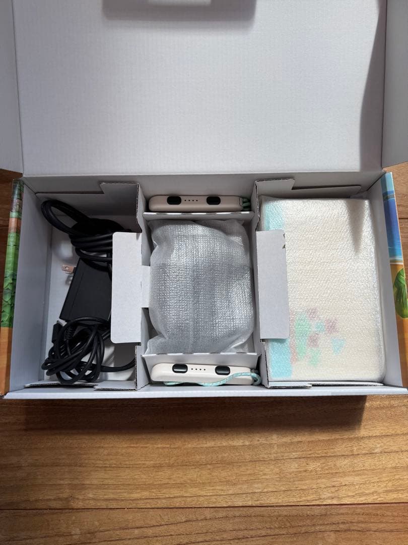 【Nintendo Switch】あつ森　本体セット 丸ごと収納バッグ付